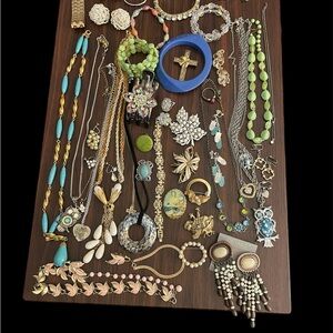 Chic Multi-Color Necklace Collection